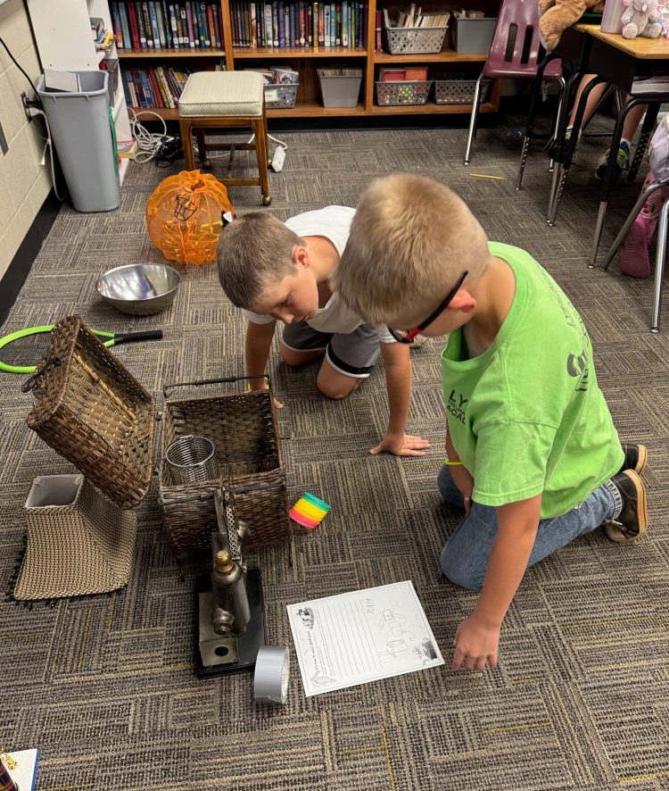 Students Working on their Scare Machine