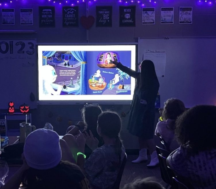 The Ghost Who Saved Halloween glow in the dark time